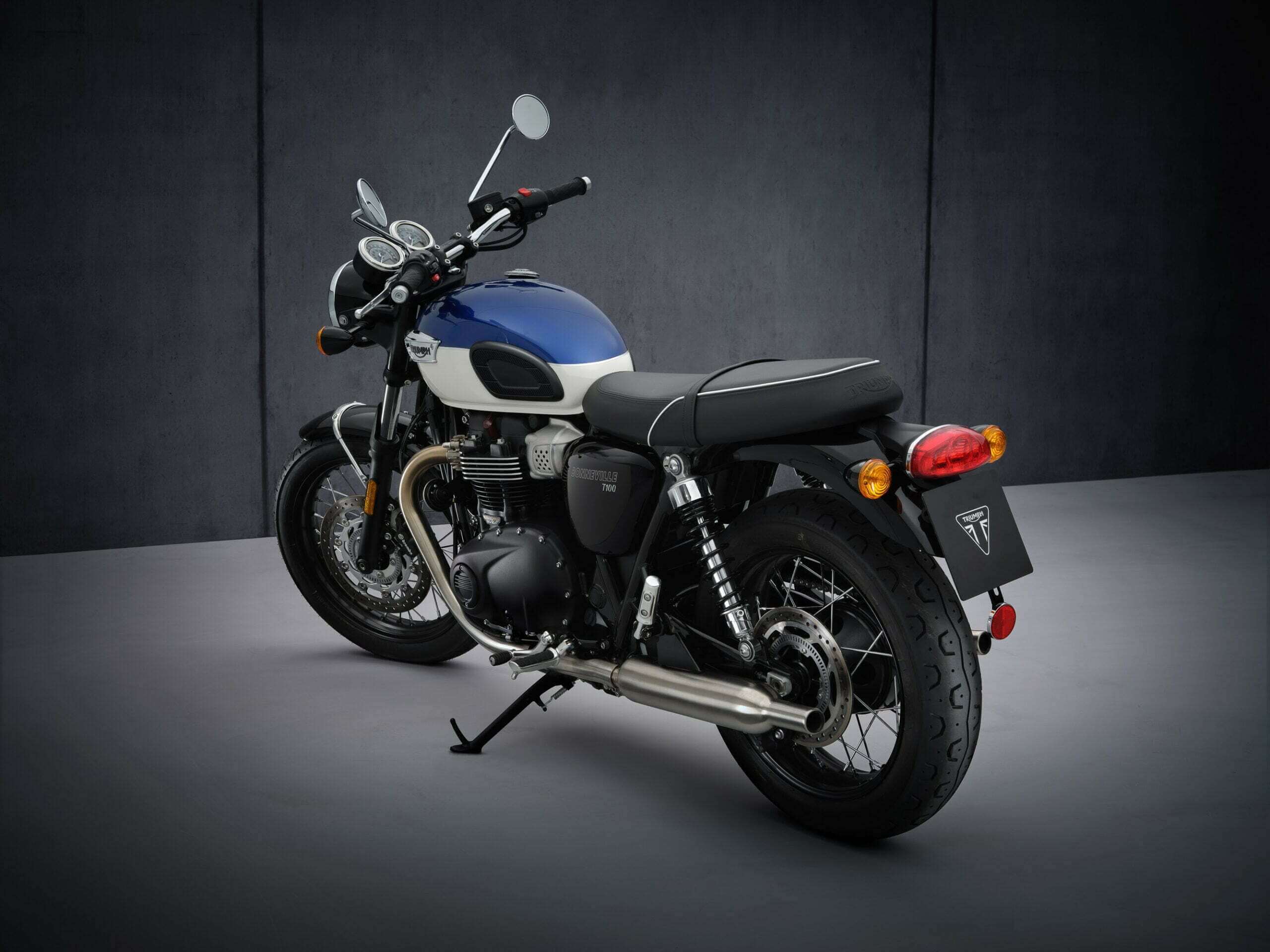 Triumph new BONNEVILLE T100 