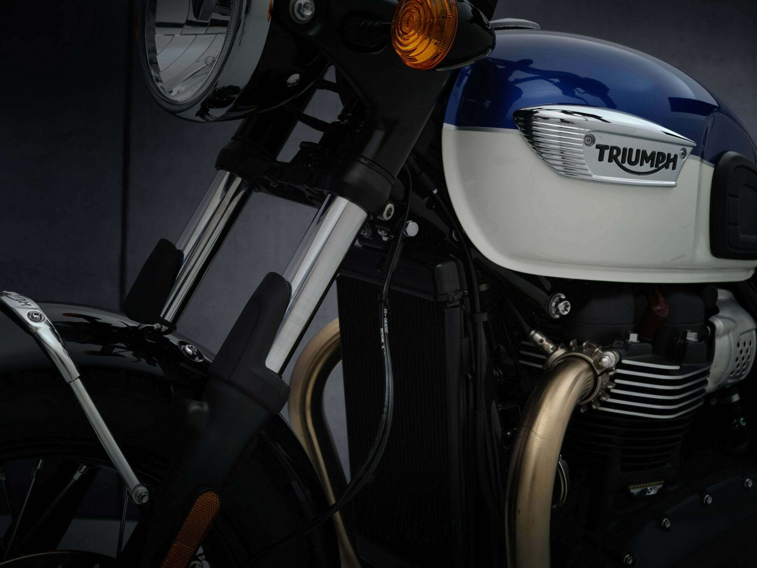 Triumph new BONNEVILLE T100 