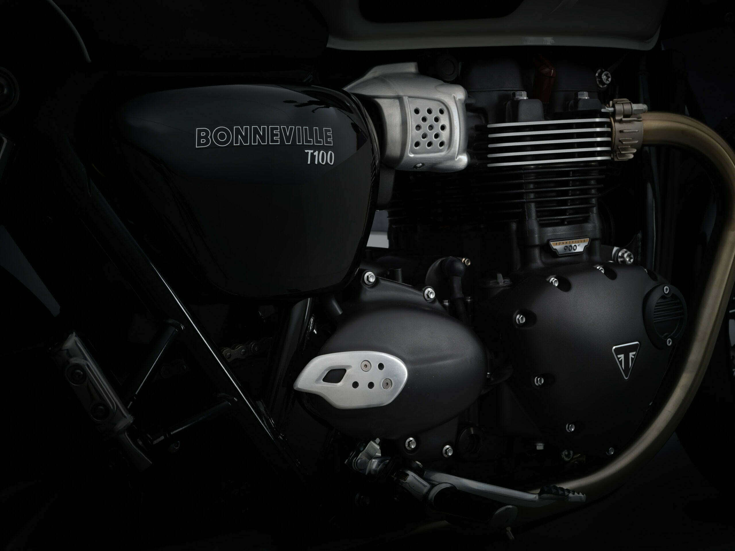 Triumph new BONNEVILLE T100 