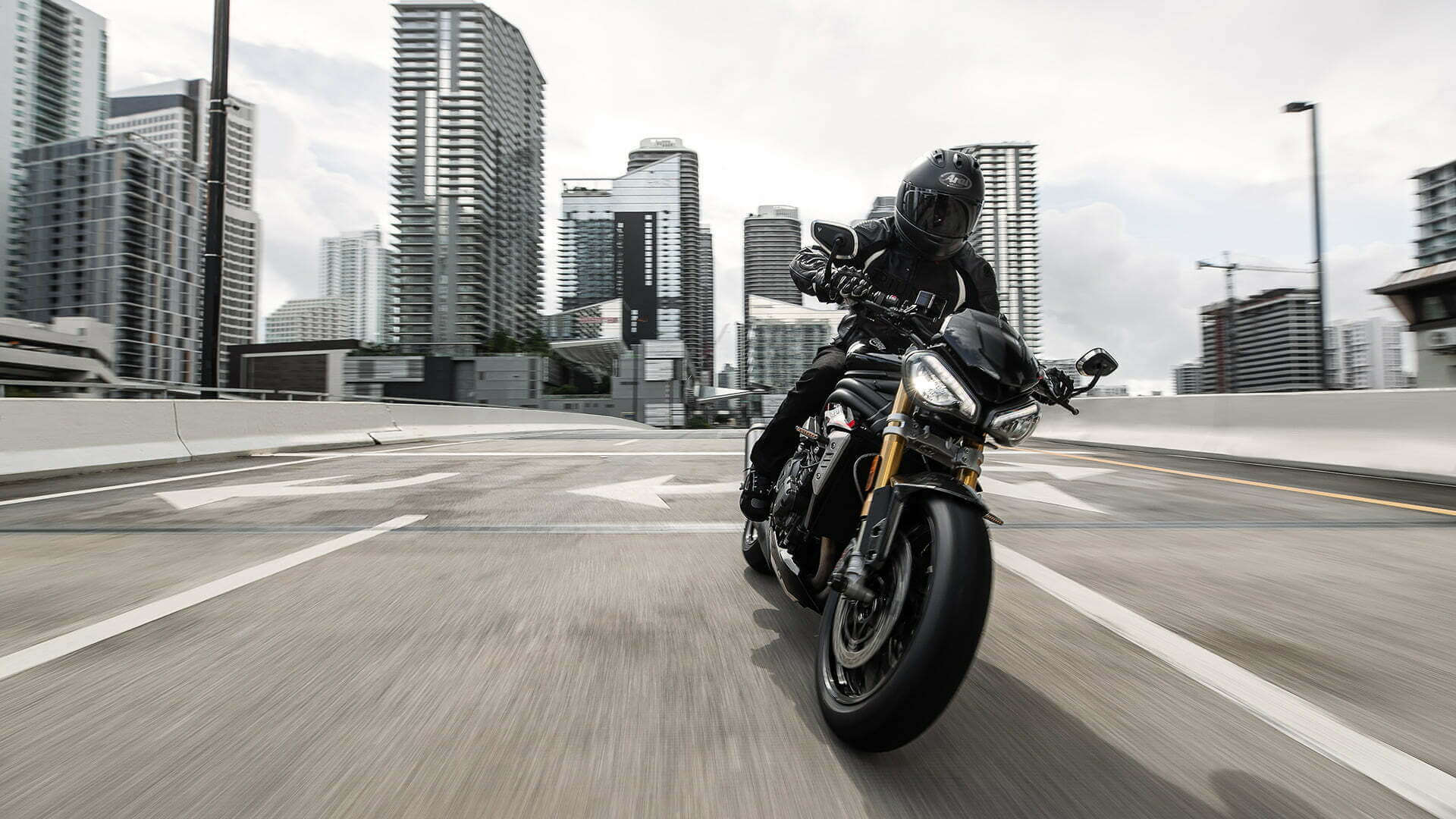  Speed Triple RS