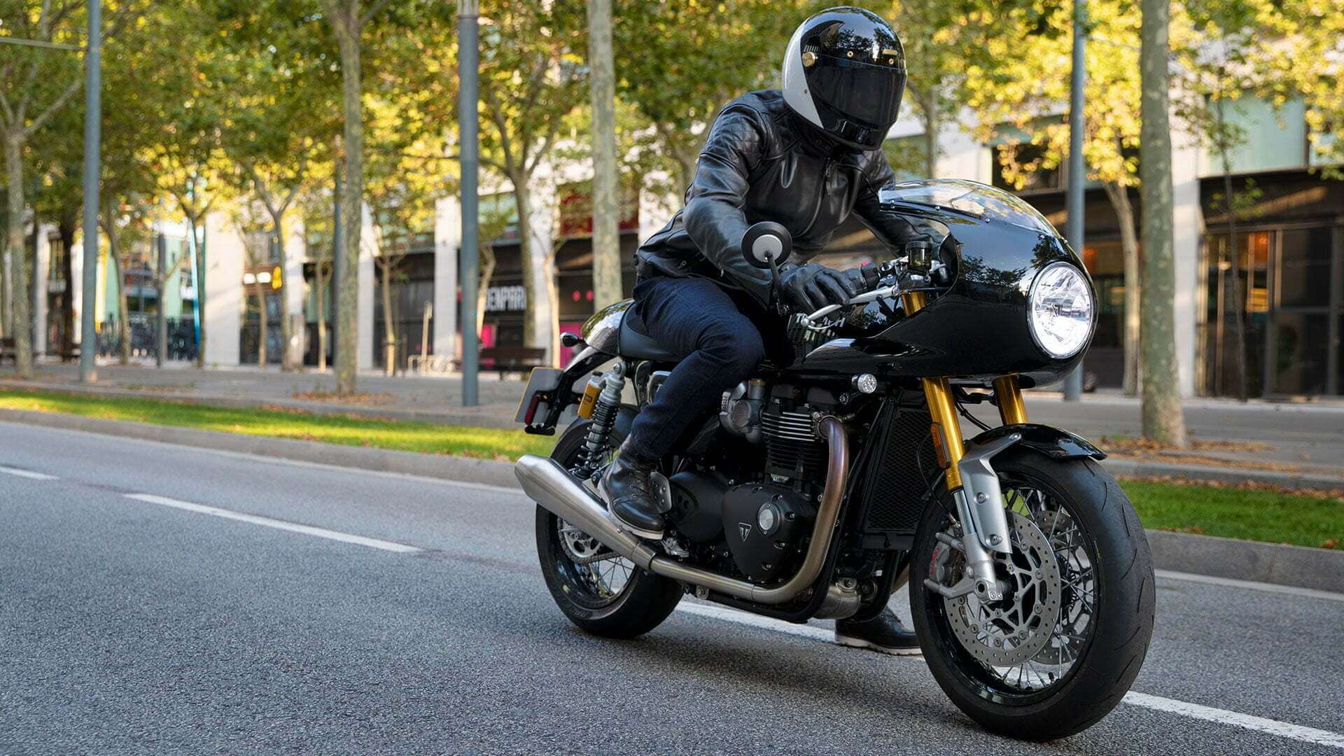 Triumph new THRUXTON RS 