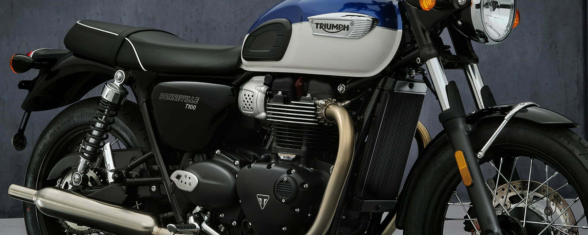 Triumph 2021 BONNEVILLE T100)