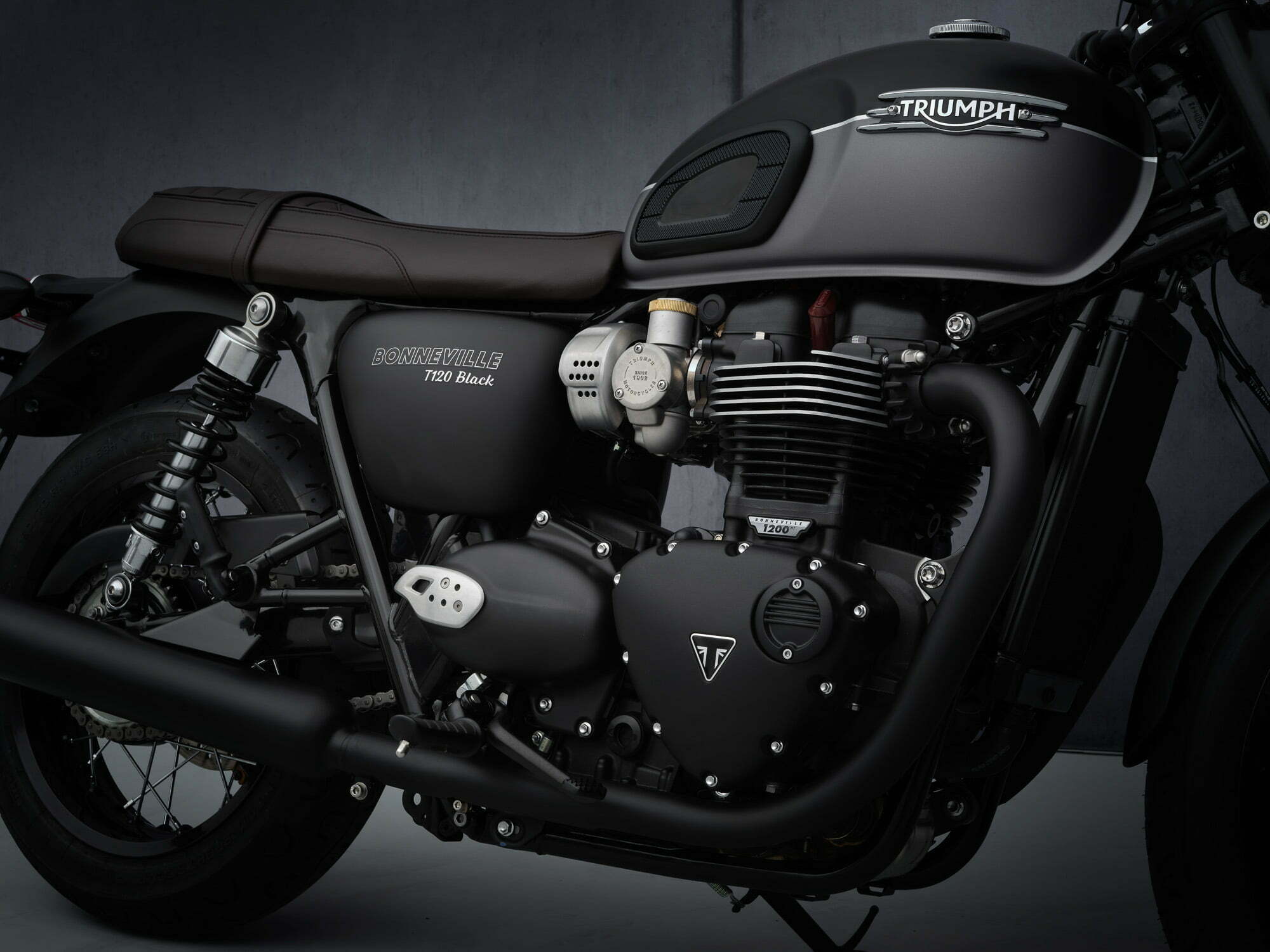 Triumph new BONNEVILLE T120 BLACK 